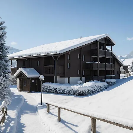 View Sur Arly E10 - Happy * Megève