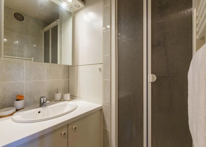 View Sur Arly E10 - Happy