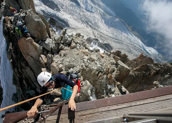 View Sur Arly E10 - Happy * Megève