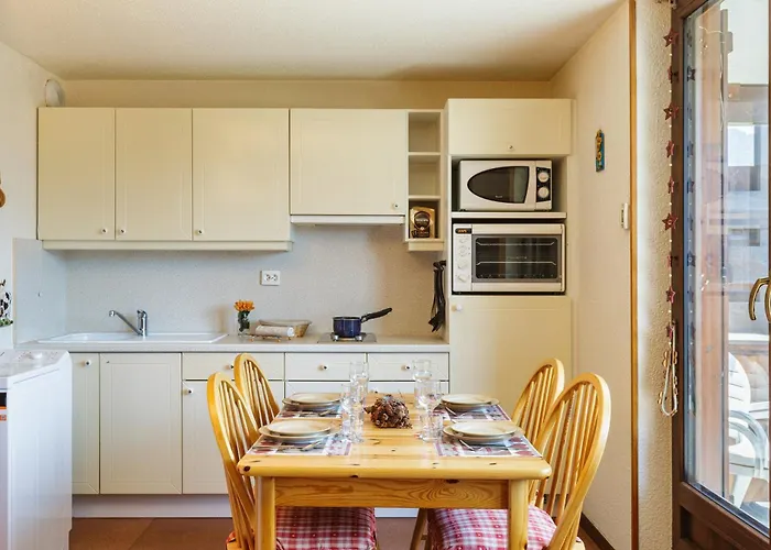 View Sur Arly E10 - Happy * Megève